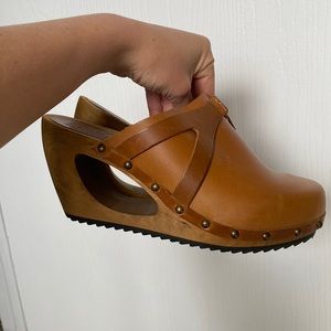 Danita Danish wood heeled clogs- 90s clogs- vintage clogs- wooden clog